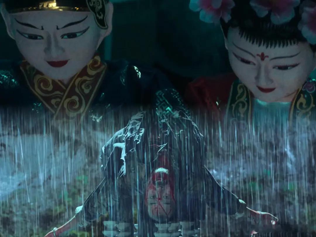 剧照2！刑警杨历年与搭档刘花生调查一起清代金冠盗墓命案，意外发现一个神秘犯罪组织