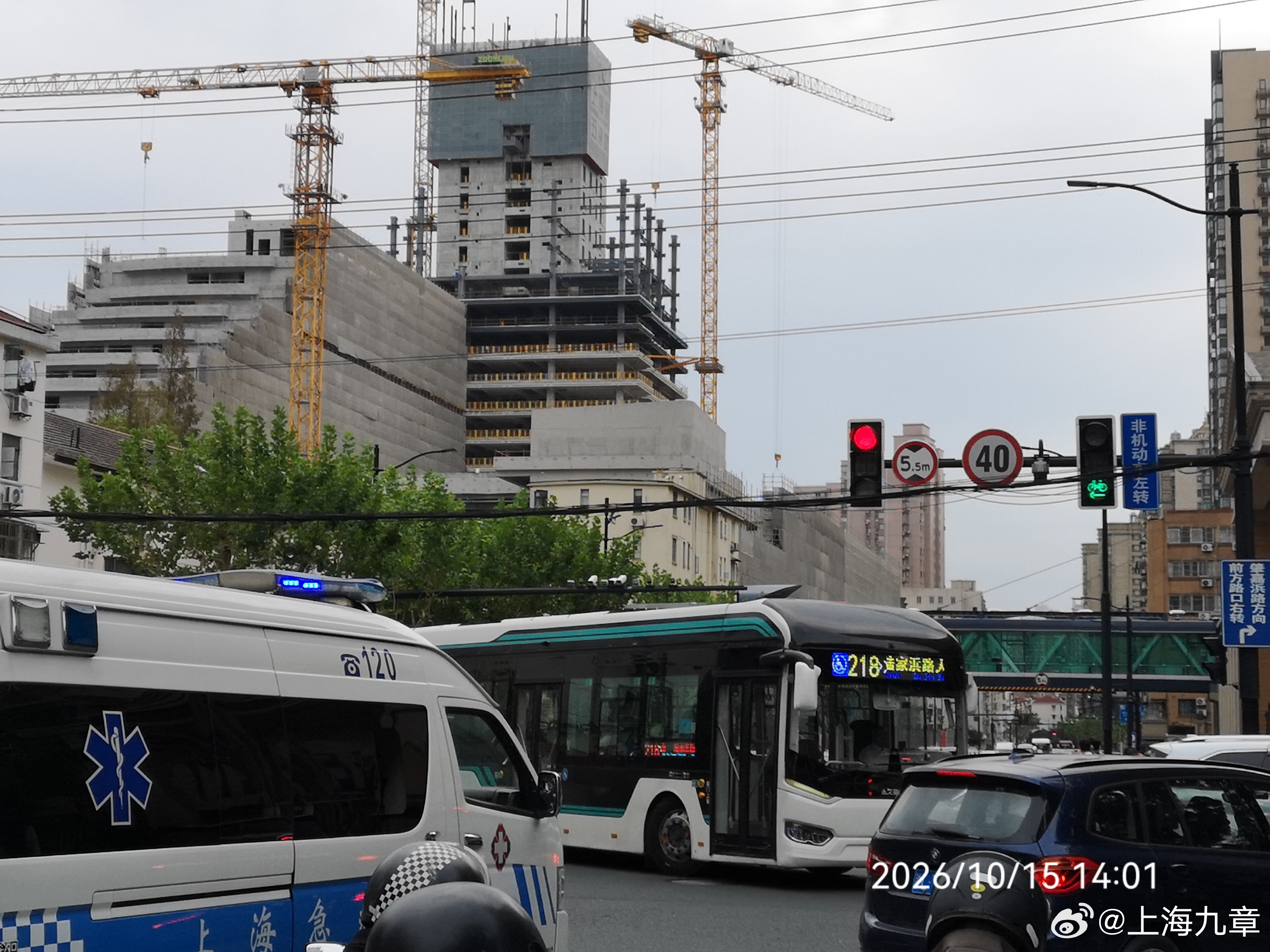 《我为什么要自学中医》我自学中医，但先声明：我不认为这是“每一位汉族同胞的必修课”。医学不按血统划分