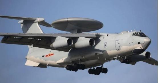 为什么在空战时不先打掉对方的预警机？这么说吧，想打落预警机几乎是做梦，导弹打
