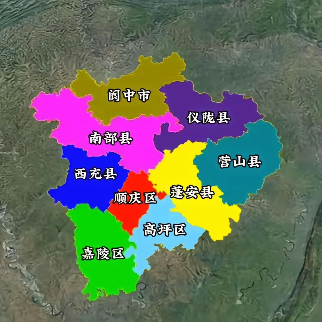 南充作为川东北的中心城市，四川盆地的几何中心，却没有对川东北区域形成有效的凝聚力