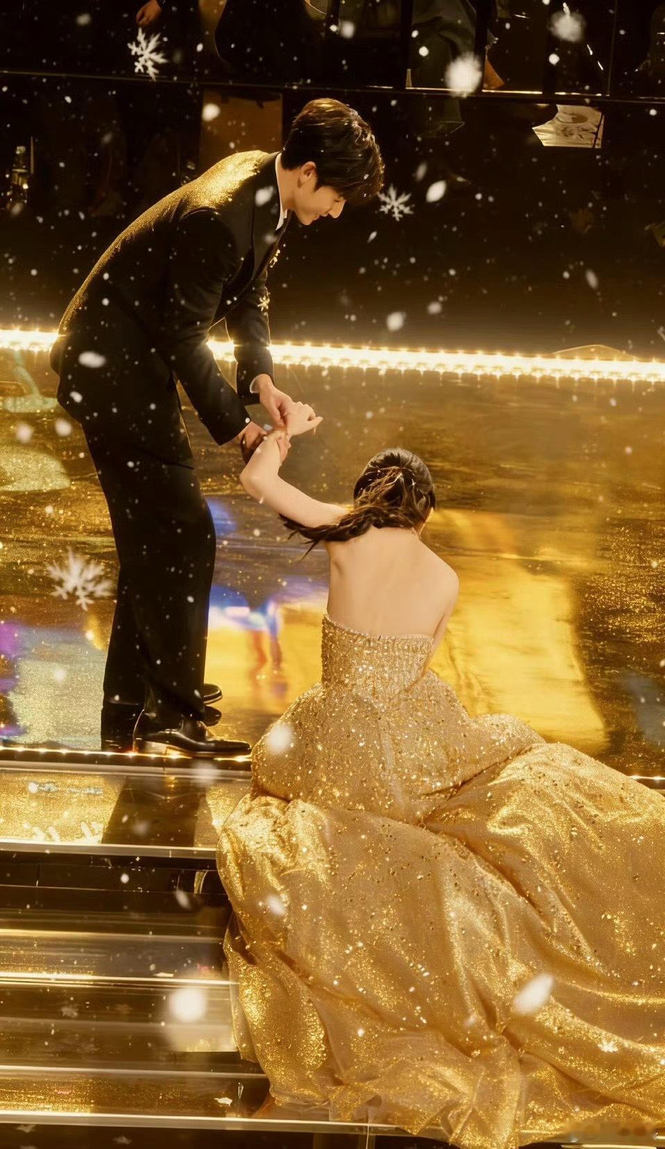 真的太惊喜了！昀牵孟绕居然要一起去录跑男了😭就是生气，李昀锐和孟子义咋都没来个