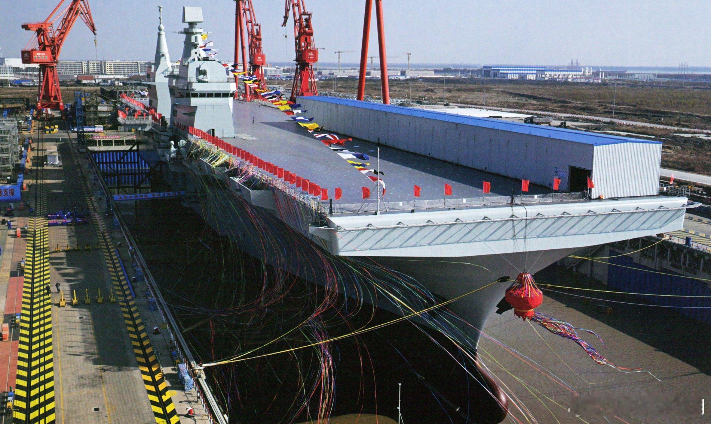 【076型两栖攻击舰与075型两栖攻击舰的区别】四川舰海南舰烽火问鼎计划根据2