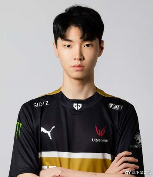 理性讨论，chovy如果是lpl选手，那他的人气大概能有多少感觉就是强一点的明凯