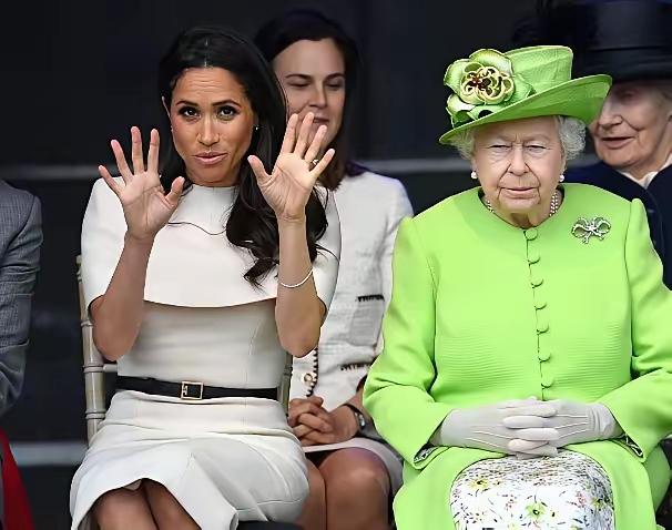 太张扬的梅根，确实不适合英王室！打从梅根进入王室开始，英女王就充满着担忧和无奈