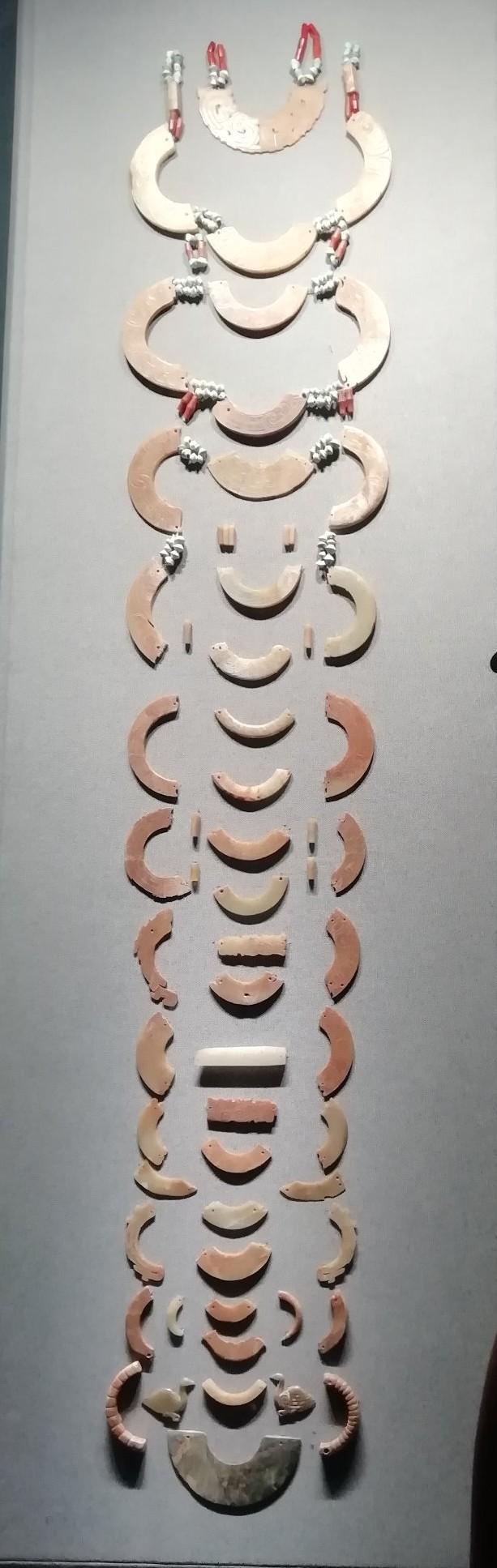 联合国秘书长古特雷斯19日发文说：“我有两条明确的信息：第一，致美国和以色列：