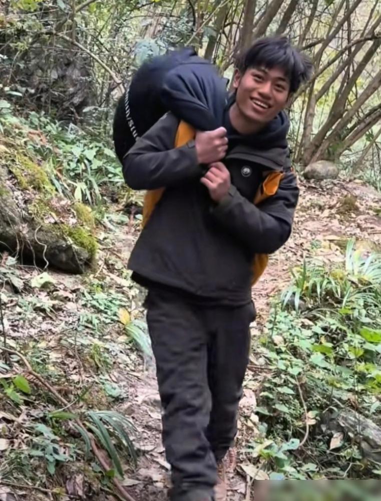 12月3日这天，​林北主动退赛真的很明智！​不是因为身体原因​而是因