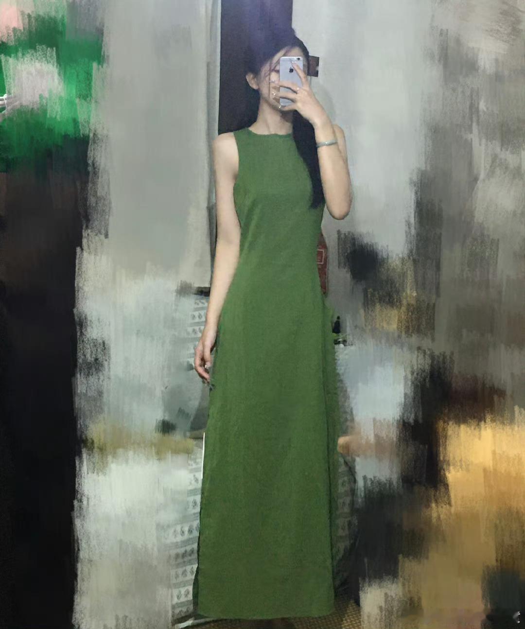 姐妹们女生审美选1还是2啊啊啊？​​​​