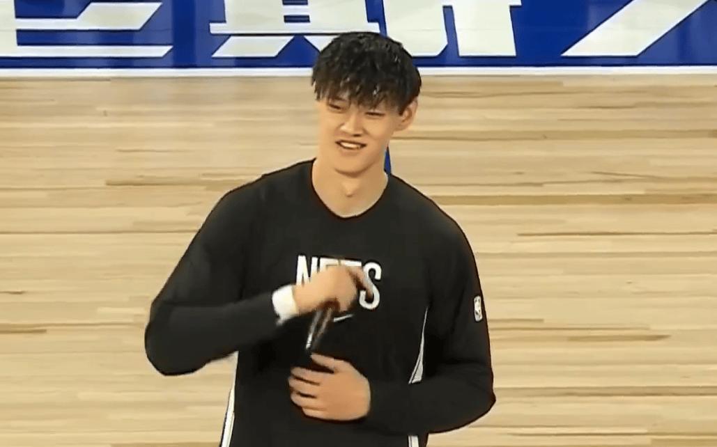 NBA这么抽象吗，大老远来中国打季前赛，中国球员不给登场。10月10日太阳和篮网