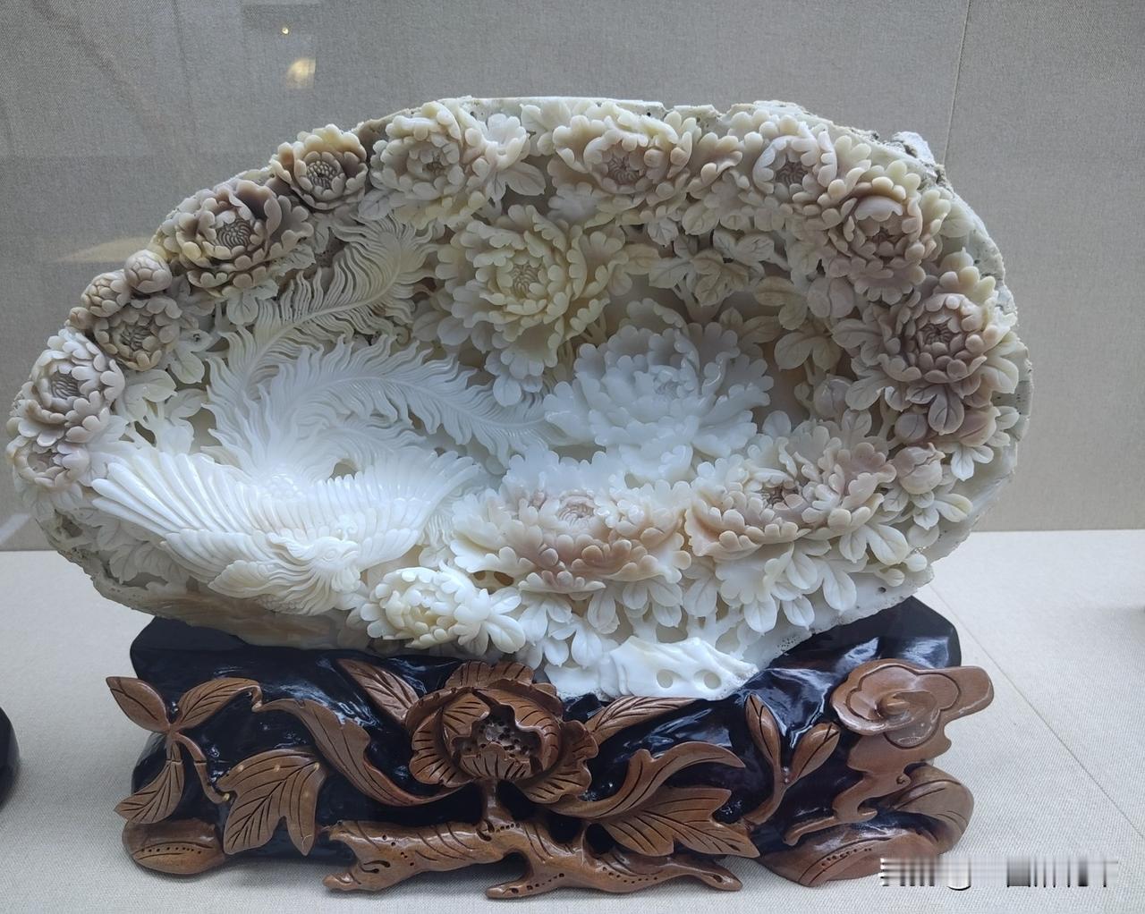 我发现好多人还不清楚医保异地备案的事，我来说一说。医保异地就医备案分两种，一种