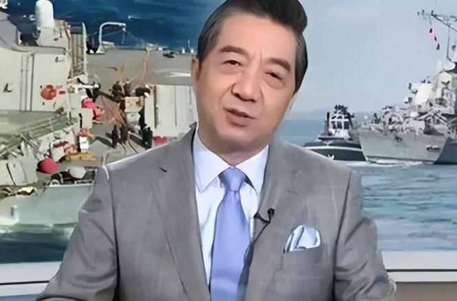 谢谢你张召忠！你真是伟大的预言家！2015年你就说过：“美国啥也不干，让东方大