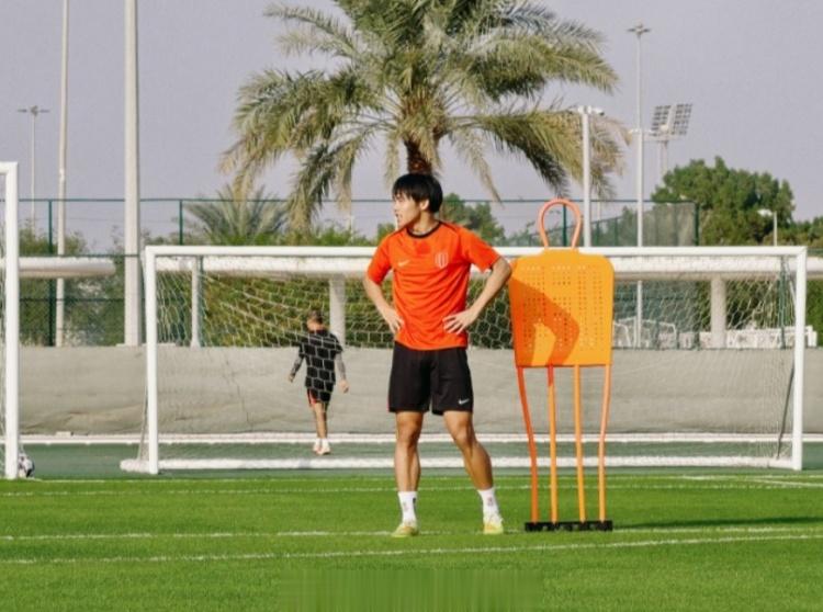 期待! 成都蓉城发布球队冬训动态, 17岁帅惟浩跟队