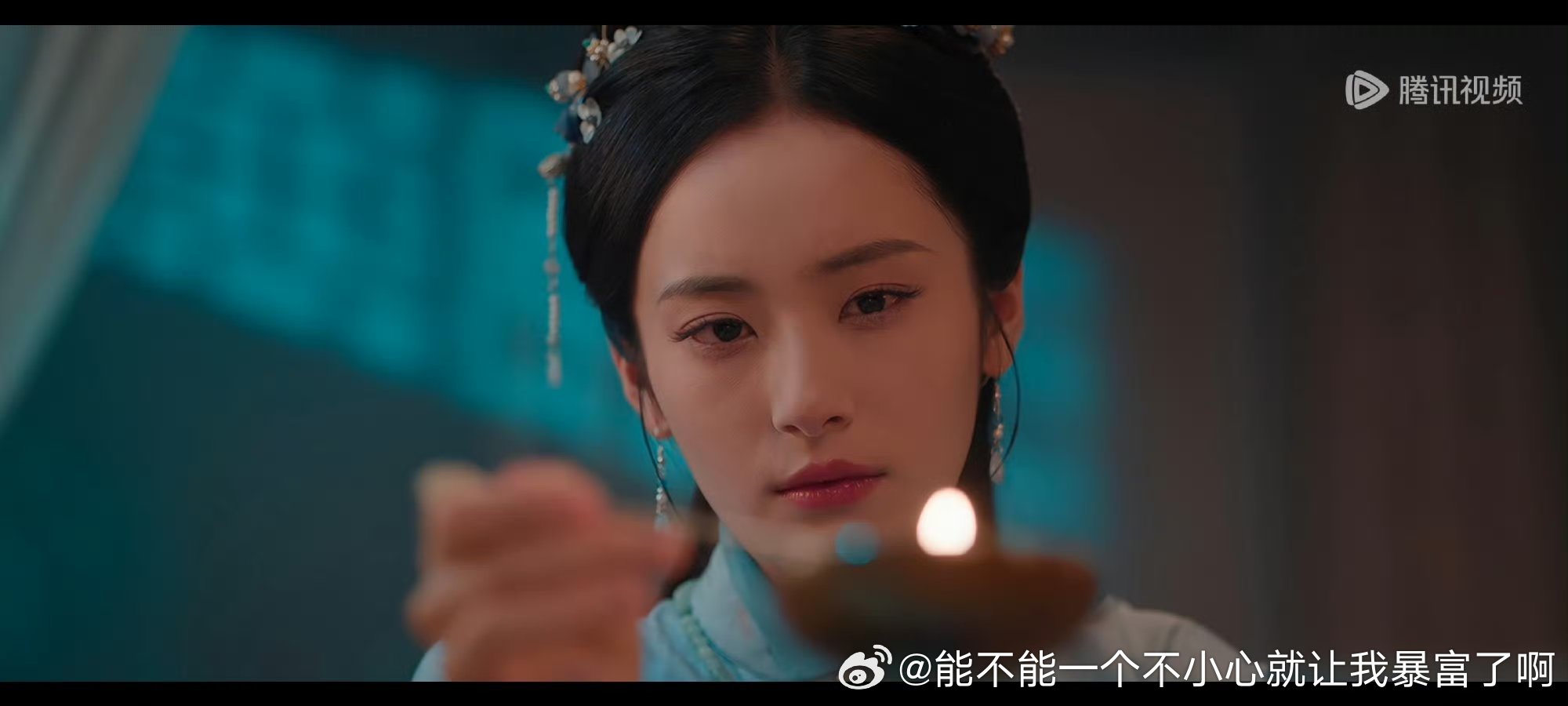 这女配太像男的了