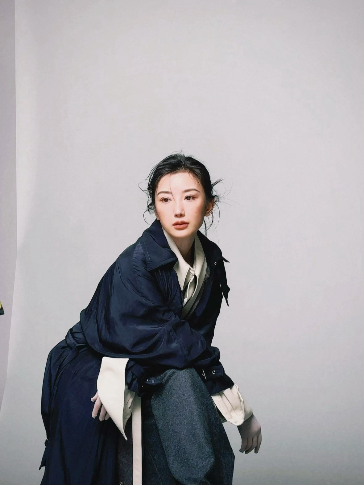 毛晓彤海边跳一笑倾城手势舞毛晓彤在复制粘贴的时代，你是手写的诗