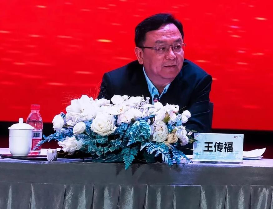 王传福说不拉踩，不是没脾气，是真的不需要你有没有发现一件事？比亚迪的发布会很