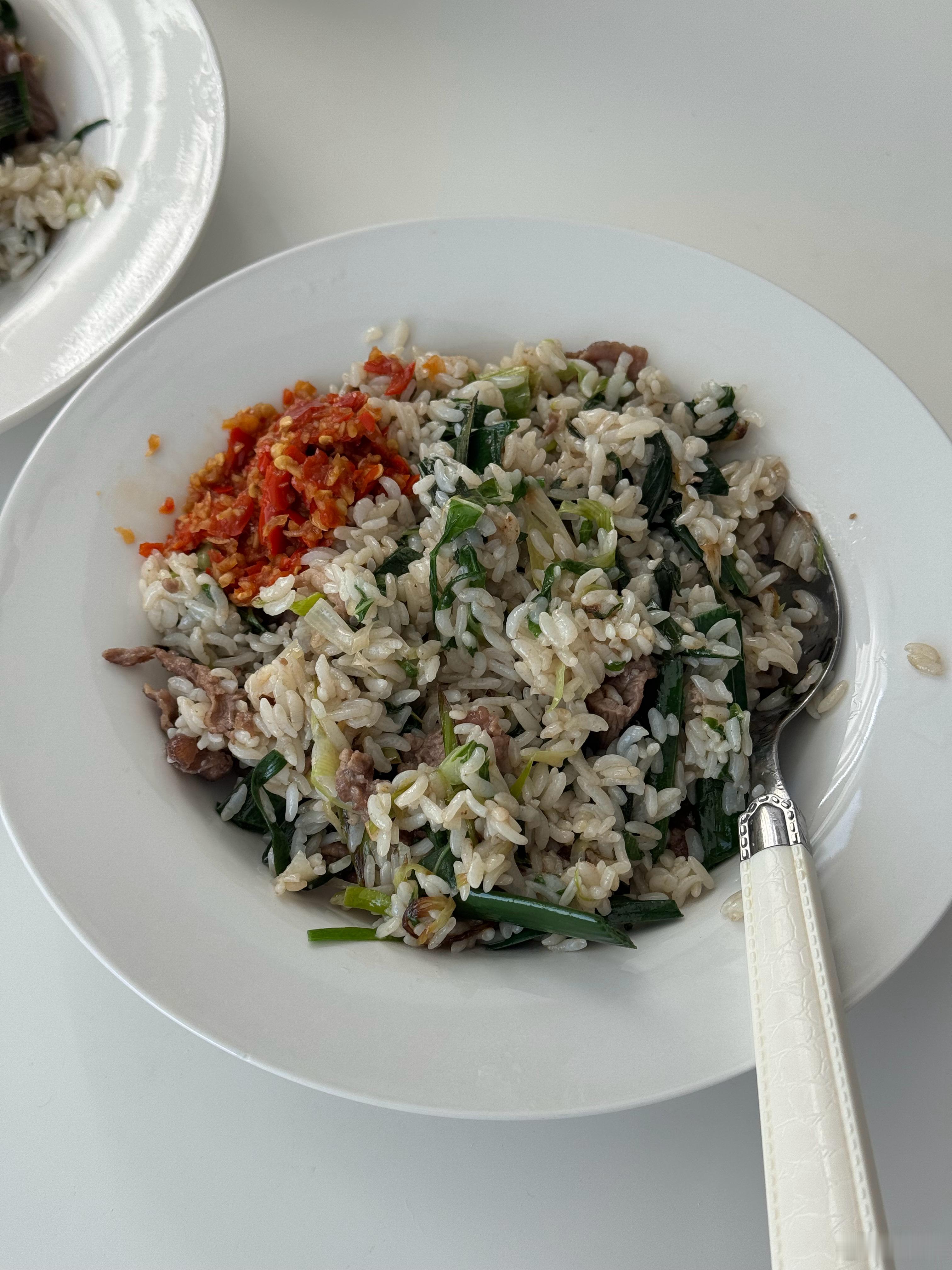 今天我炒的牛肉饭，小林说满分😏