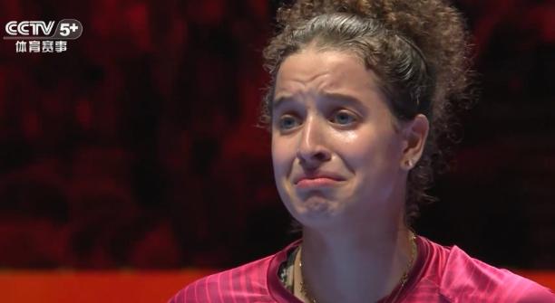 埃及选手汉娜-高达真是极度的失落！在昨天结束的一场国际乒联单打世界杯女子1/4决