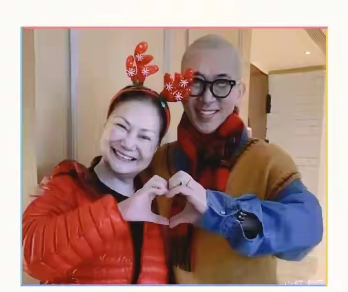 黄春梅否认了具俊晔回韩国的说法，称其一直在台湾，还表示是那些酸民在胡说八道。黄春