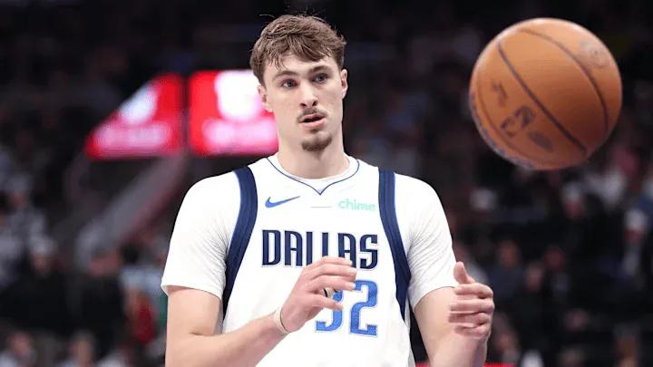 独行侠赚翻了东契奇新秀赛季，一场40+都没有。弗拉格职业生涯第26场就拿到了