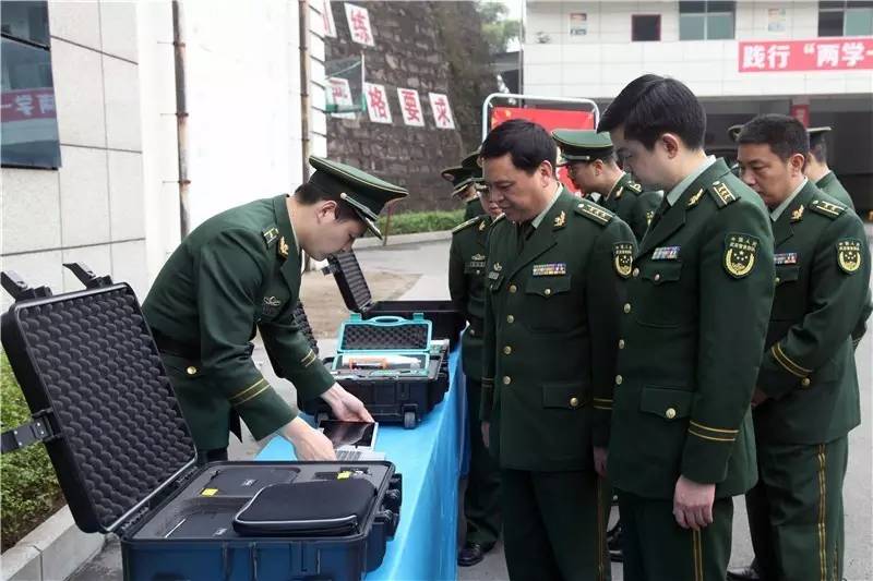 从严治军 提升消防部队正规化建设 自贡消防在行动