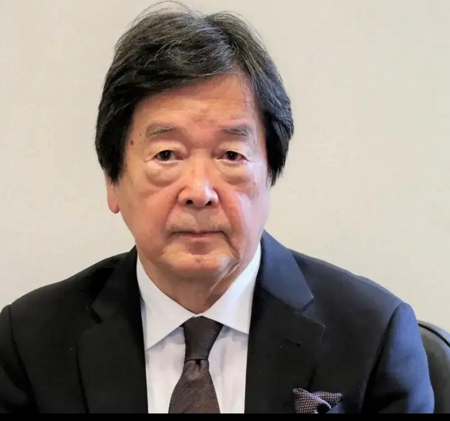 日本著名外交官、前外务副大臣田中均今天（4月2日）发文写道：我听了特朗普的演讲。