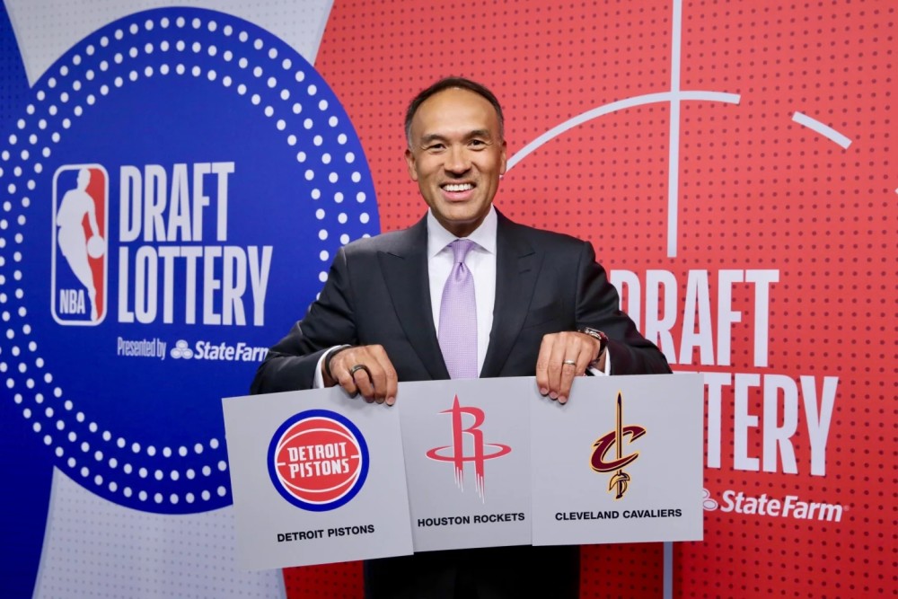 NBA今年的选秀大会被定在了6月24号和6月25号这两天进行。对于火箭队来说，非