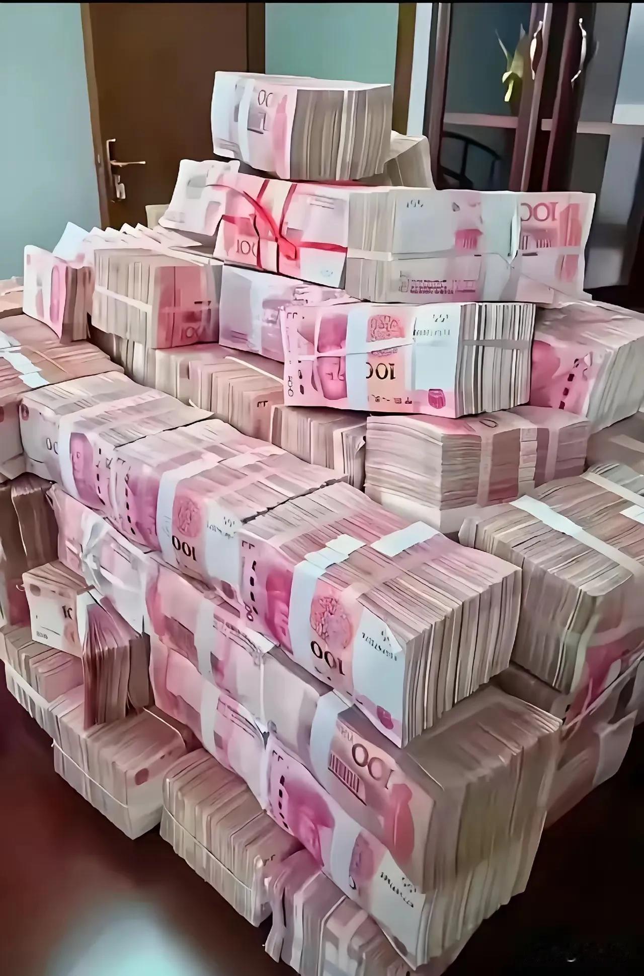大好消息！人民币升值了！全民利好！人民币迎来大幅升值，咱们手里的钱悄悄变值钱