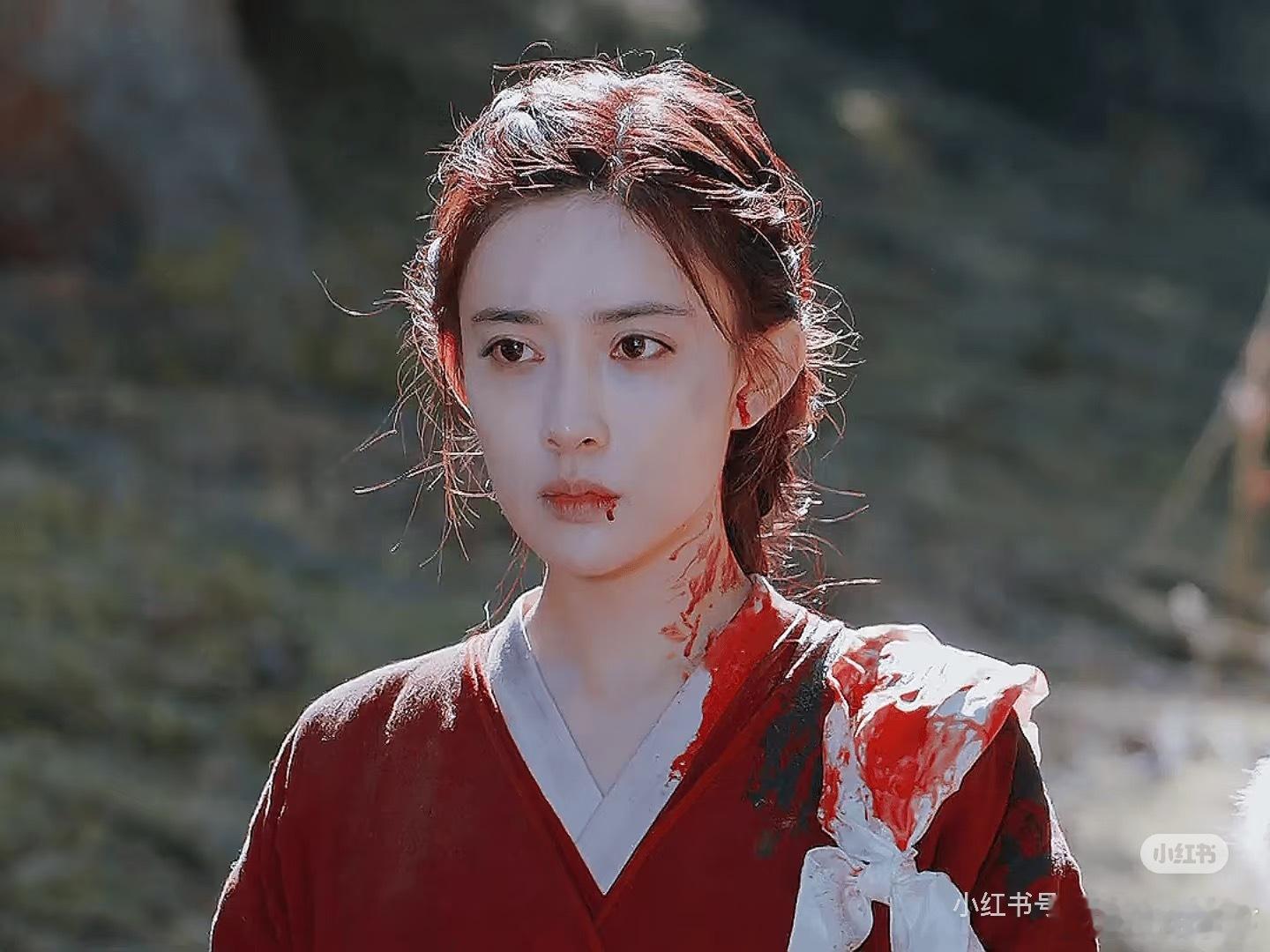 糊咖时期的选剧眼光不代表艺人眼光，审美恐怕也是一样。孟姐当女配的时候从来没人说过