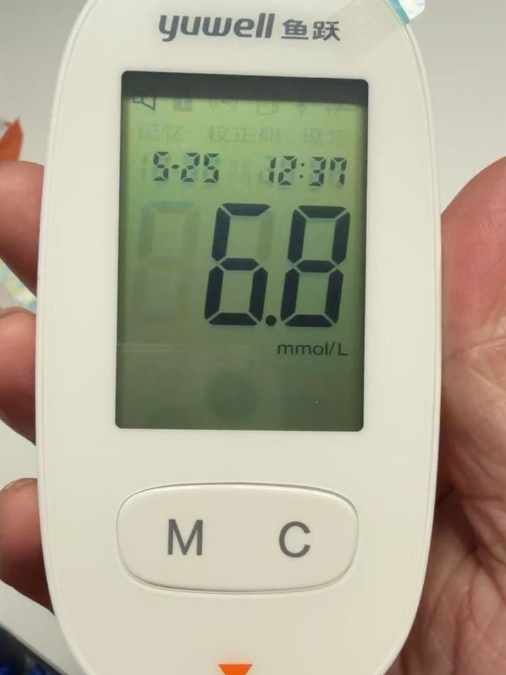 教会了老爸用大平板刷视频，过两天我把MatePadmini给它用用，看看他能