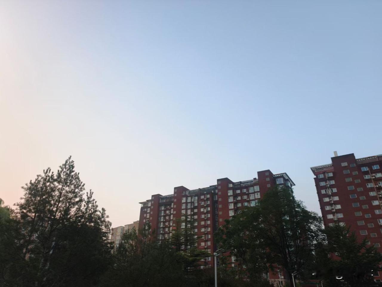 a股有一个规律，每一轮大级别调整之后，妖股活跃，比如一鸣惊人等，A股市场规律
