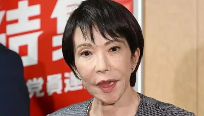 高市早苗玩起了套路！她在国会答辩中，承认了“日本已放弃对台权利”。乍听上去像是放