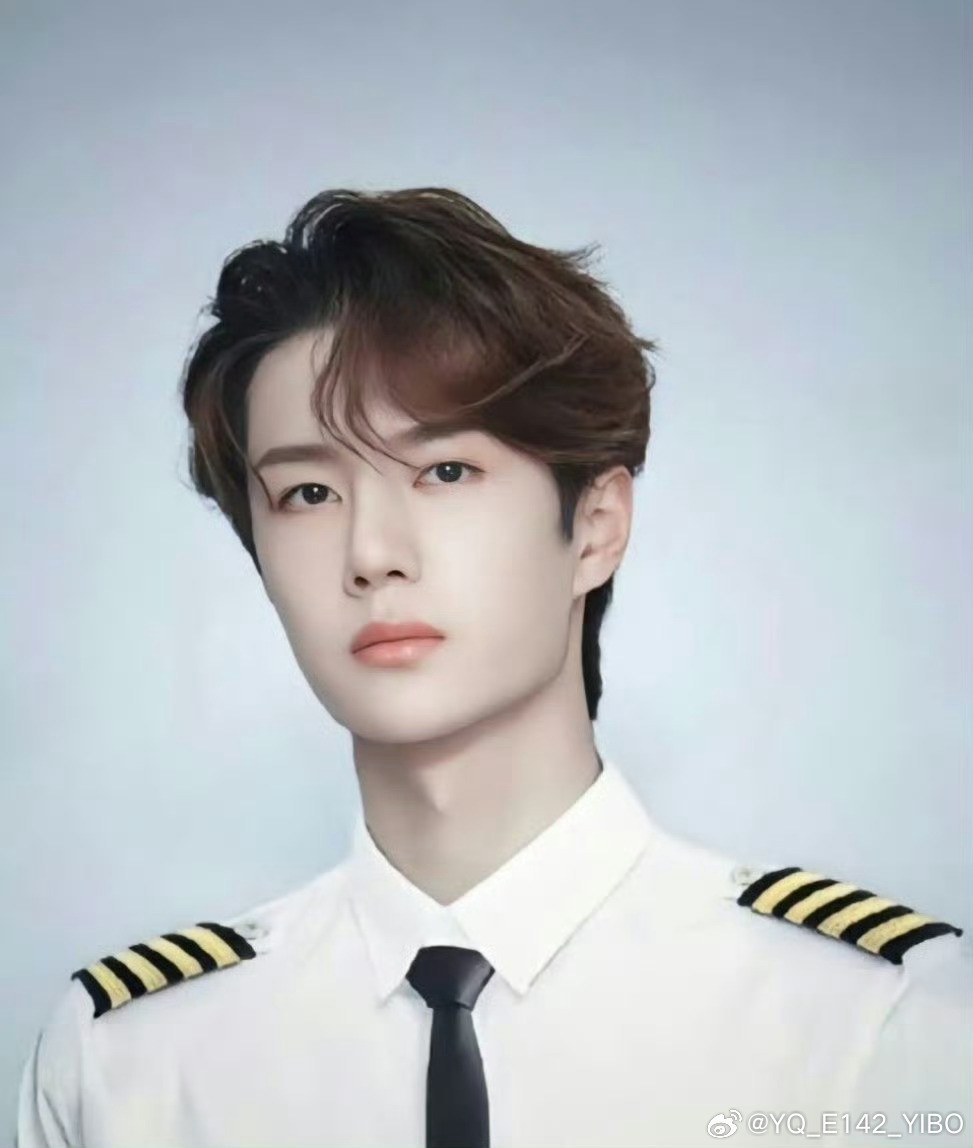    人世平庸 你是眸间温柔💚💚💚​​​