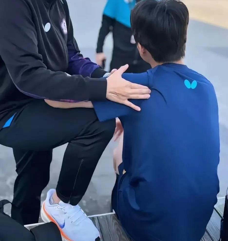 笑死我了！台北队这次很勤快，提前两天就到了瑞典，结果被瑞典人的松弛打败了！原来