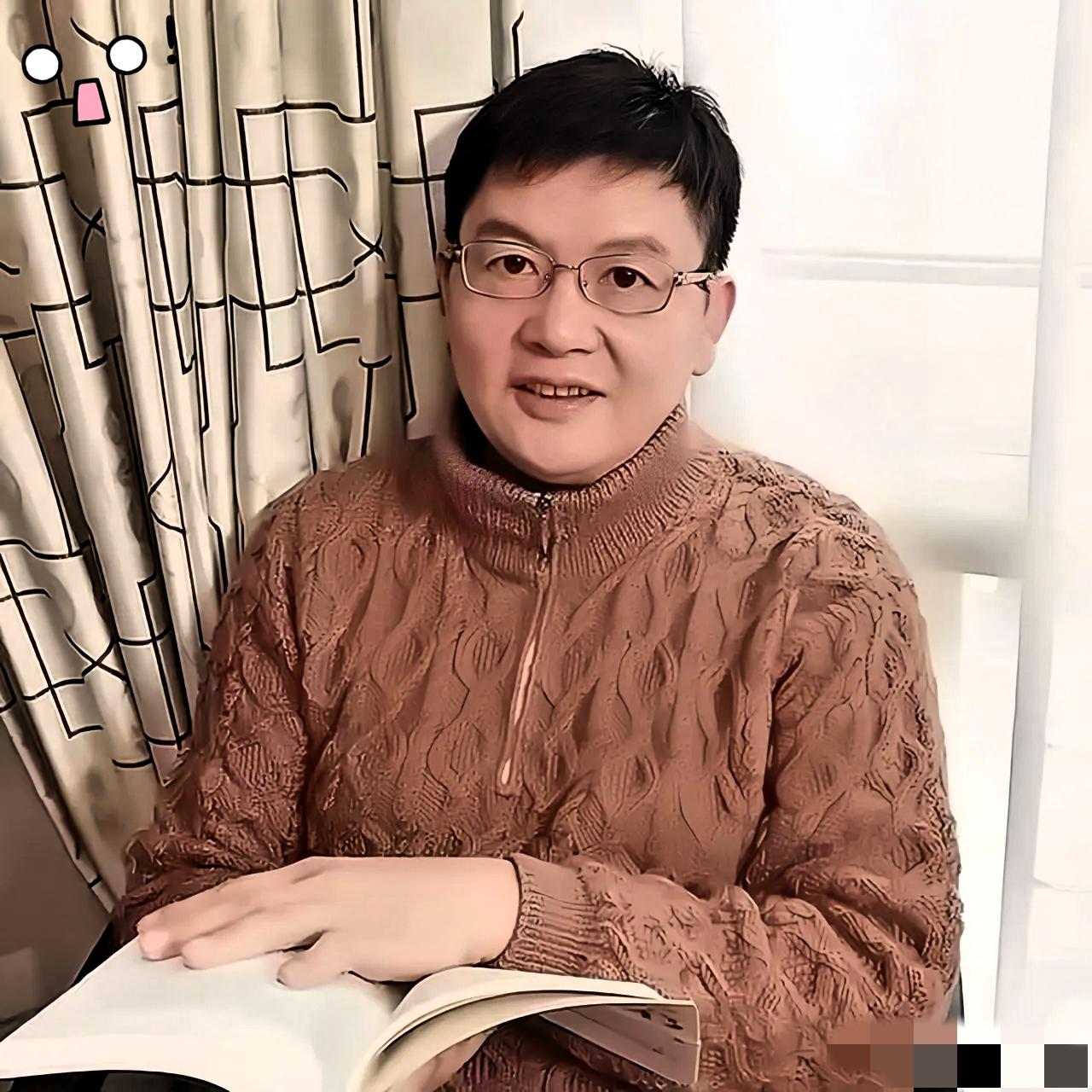 不查不知道，一查真的气到发抖！复旦退休教授冯玮，顶着“日本研究专家”的头衔