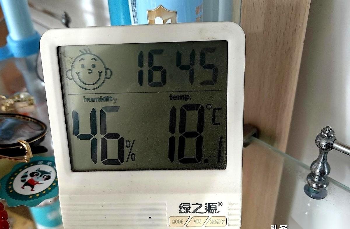 真没想到，有一天盼着上班，竟然是为了蹭公司的暖气。天津这天儿，真是说翻脸就翻脸