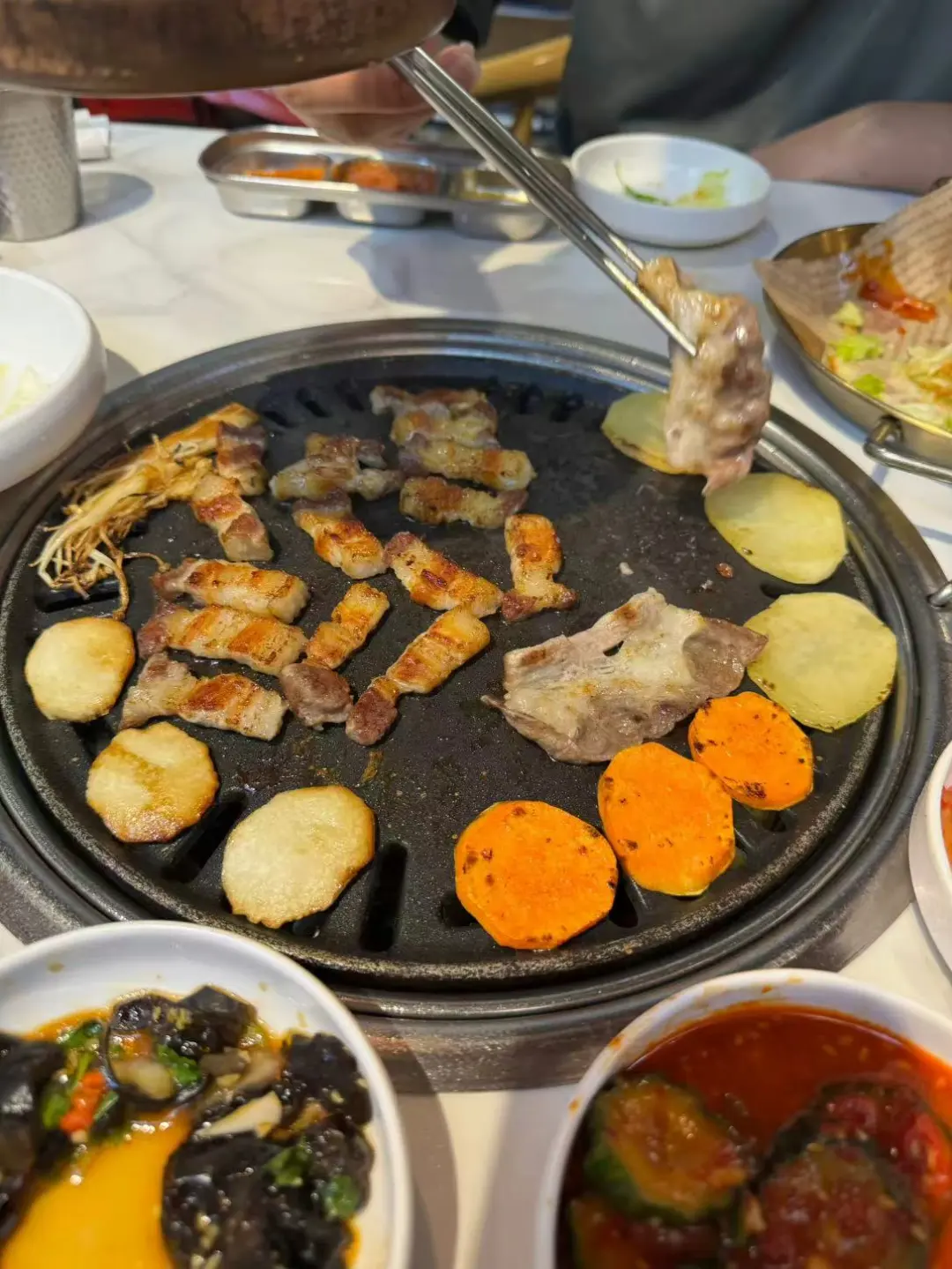 强烈推荐一家烤肉店！😭😭