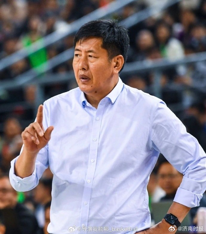 【#浙江男篮主帅辞职#】5日，浙江男篮官方：“近日，丁伟指导因个人原因向俱乐部提