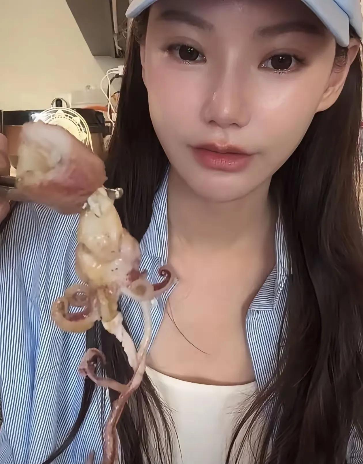汪小菲在饮食上的不良习惯，被马筱梅曝出来了！6月17日中午，马筱梅直播的时候