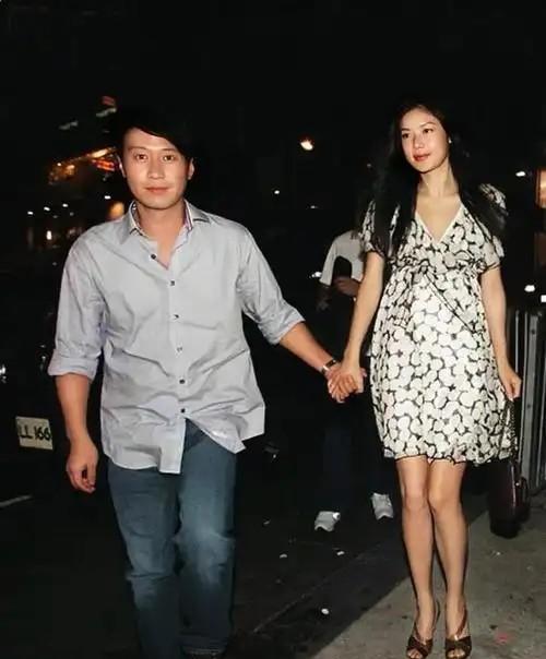 乐基儿曾说：与黎明结婚，对婚姻预期差别很大。这段坦诚的告白，道出了她和黎