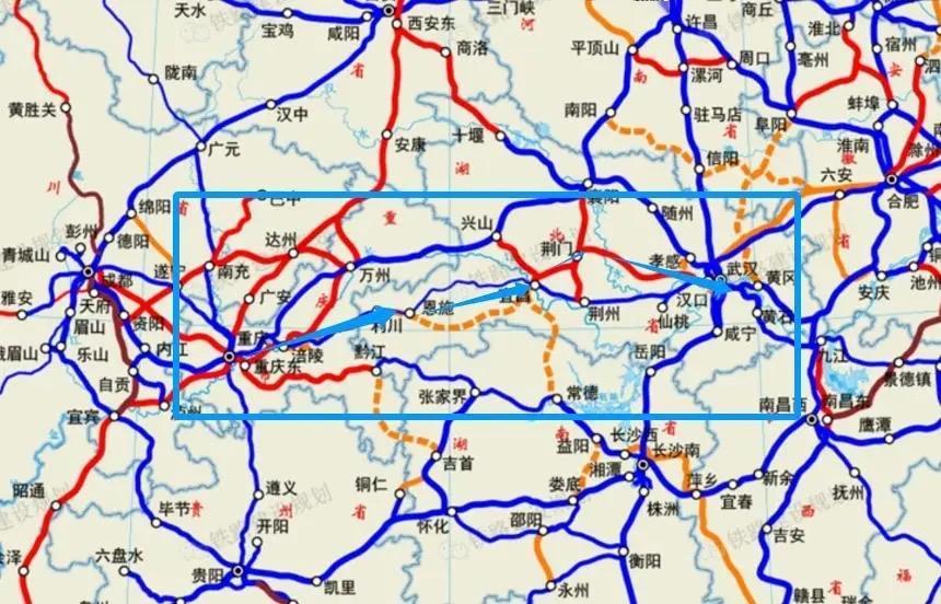 新高铁来了！武汉至重庆的旅行时间又将缩短，从5至7小时缩至3小时左右。沿江高