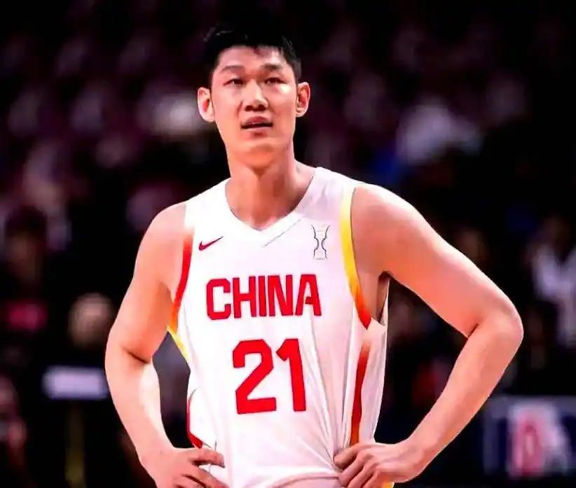 广厦挂牌出售胡金秋，其实主要就看广东和辽宁能不能给到其心理价位，因为目前只有广东