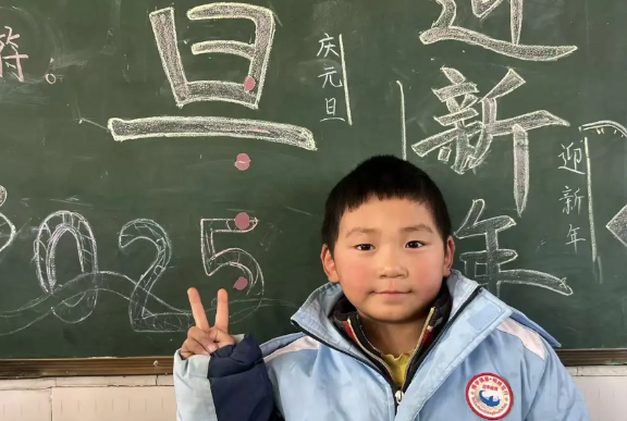 14岁孩子以锻炼为目的打工，究竟违不违法？ 俺家孩子眼瞅着就放暑假了，马上要