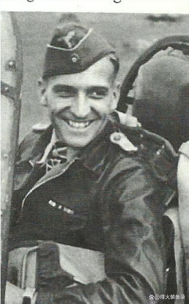 空中死神，一个人干掉5个装甲军，斯大林悬赏十万卢布要他的脑袋。这可不是什么战