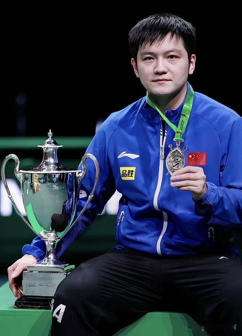 乒协伸出了橄榄枝，相信东哥会听从国乒召唤！乒协出台的伦敦世乒赛选拔办法，解决了退