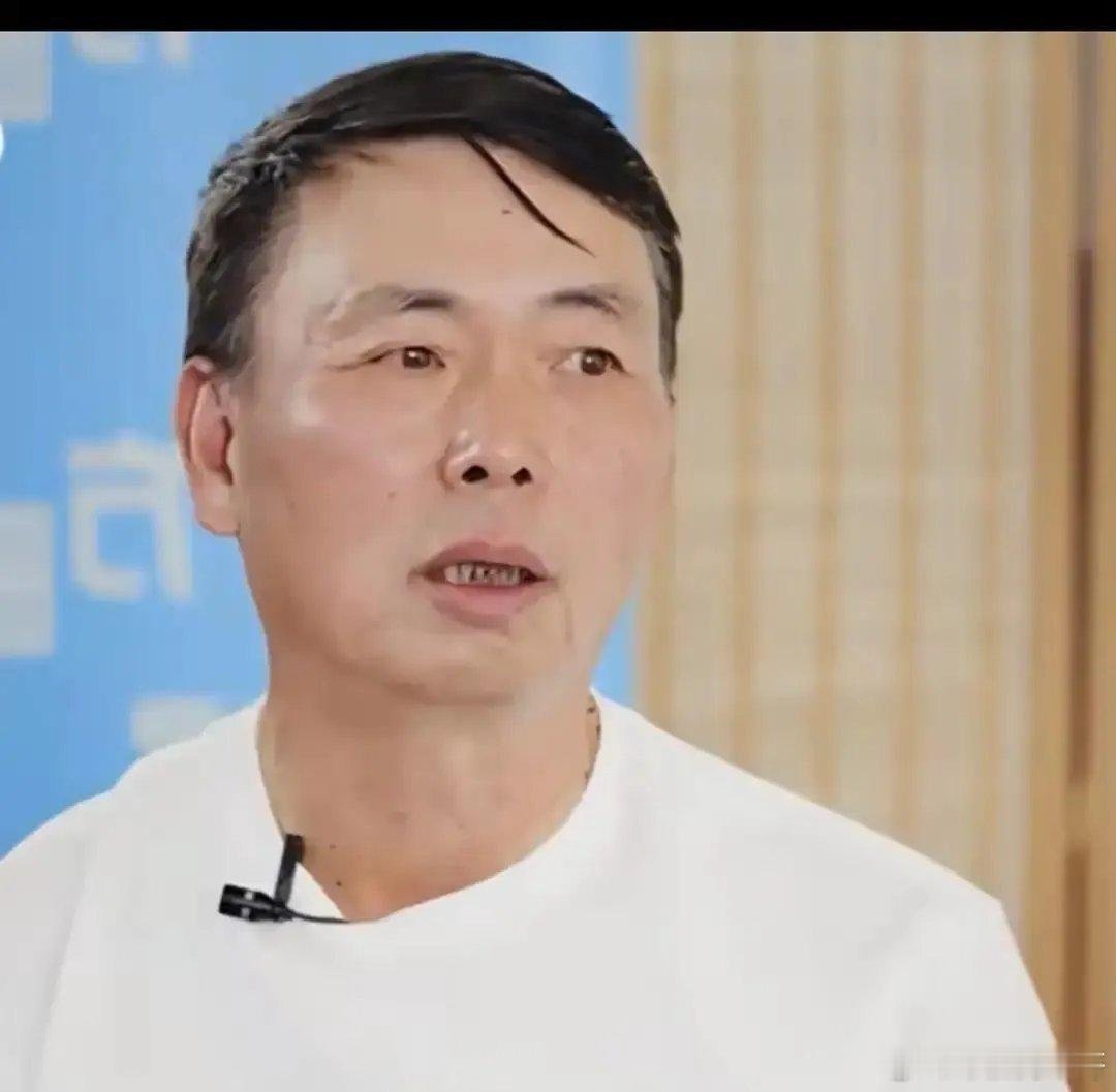 卖上海唯一的房，600万全押比特币。当年多少人觉得这人疯了。再看看段永平投网易，