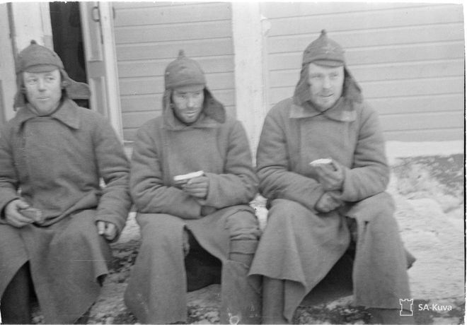 早，恰饭冇？（1939年苏芬战争中关押在芬兰集中营的苏联士兵）