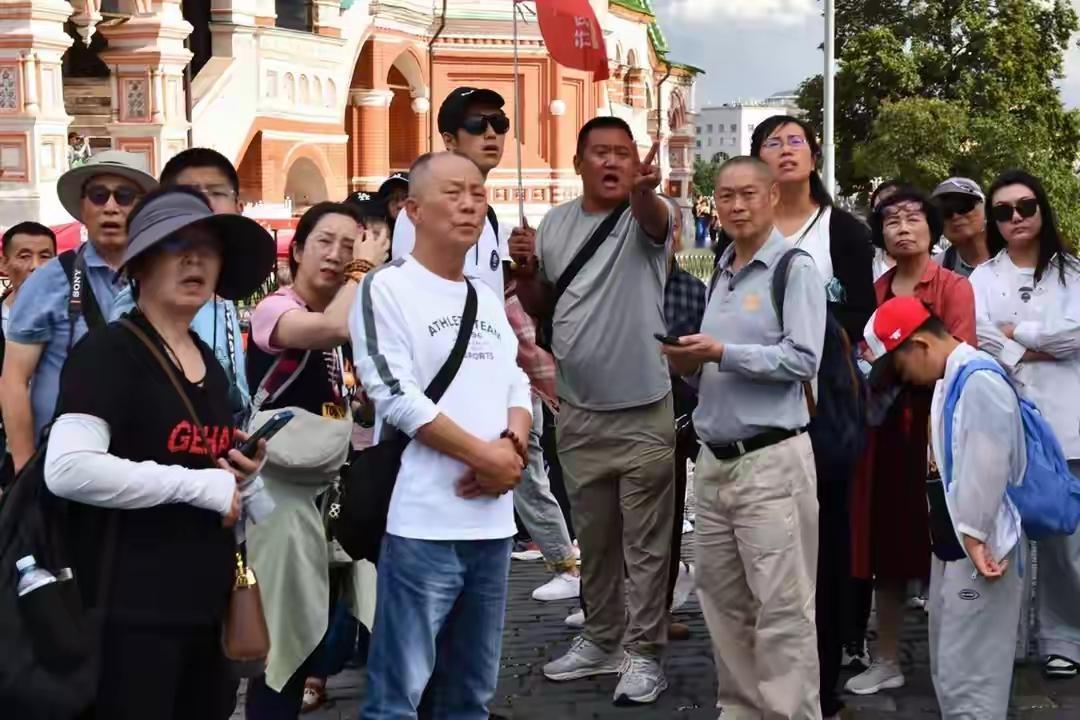 据俄卫通社数据，因为俄乌战争影响，俄罗斯2026年上半年旅游市场呈现下降趋势，下