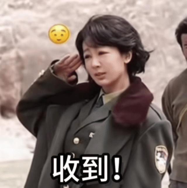 杨紫白菊V榜断层登顶杨紫生命树刚开播角色白菊就V榜破九且登顶了！紫神好牛，都来看