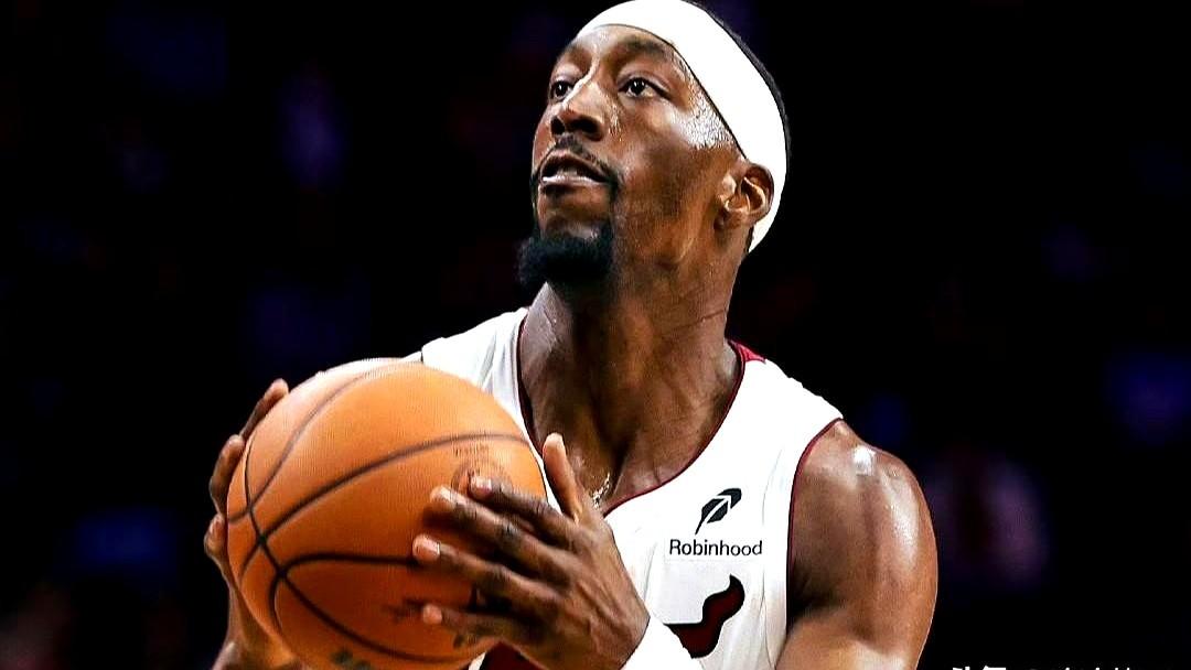 希罗一回来，热火更衣室就炸了？球队最近直接一波4连败掉到东部第8，整不会了。