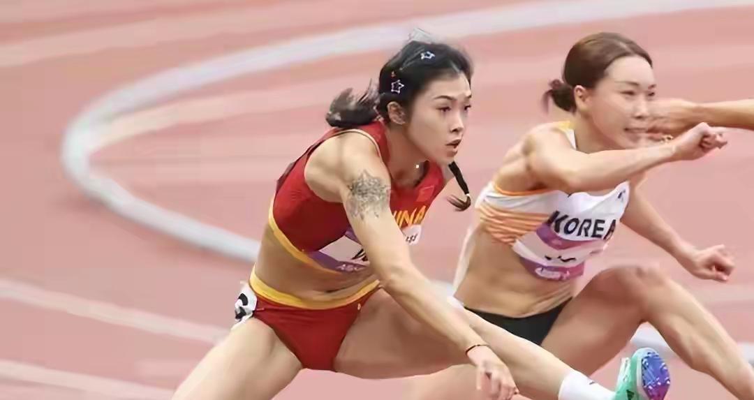 100米栏年终排名吴艳妮坐稳亚洲第二陈妤颉100米飙升62位亚洲第三。这种积分