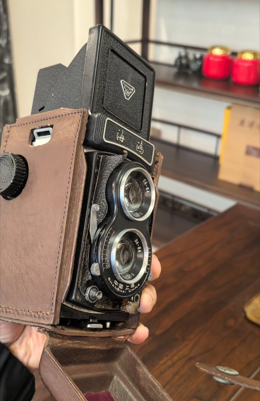 相机海鸥4型双镜头反光相机，1963年投产至1967年停产专业型120中画